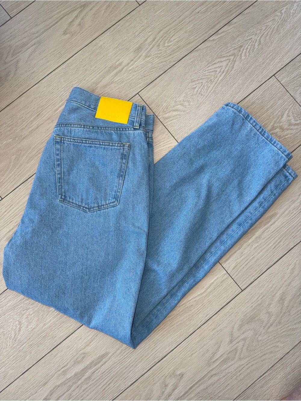 Relaxed Fit Light Blue Men's Jeans - Classic Everyday Denim
